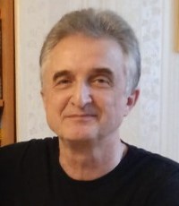 Михаил Попов